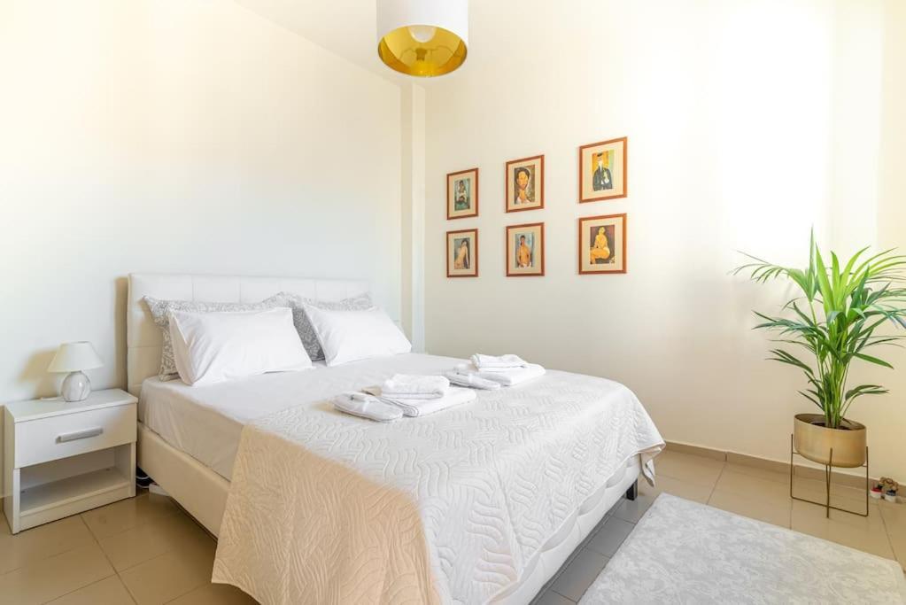 Cozy Apartment In The Heart Of City Center Ираклион Экстерьер фото